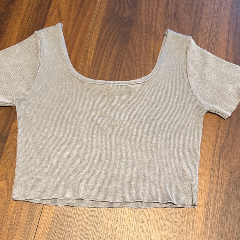 Elegant Grey Women's Top